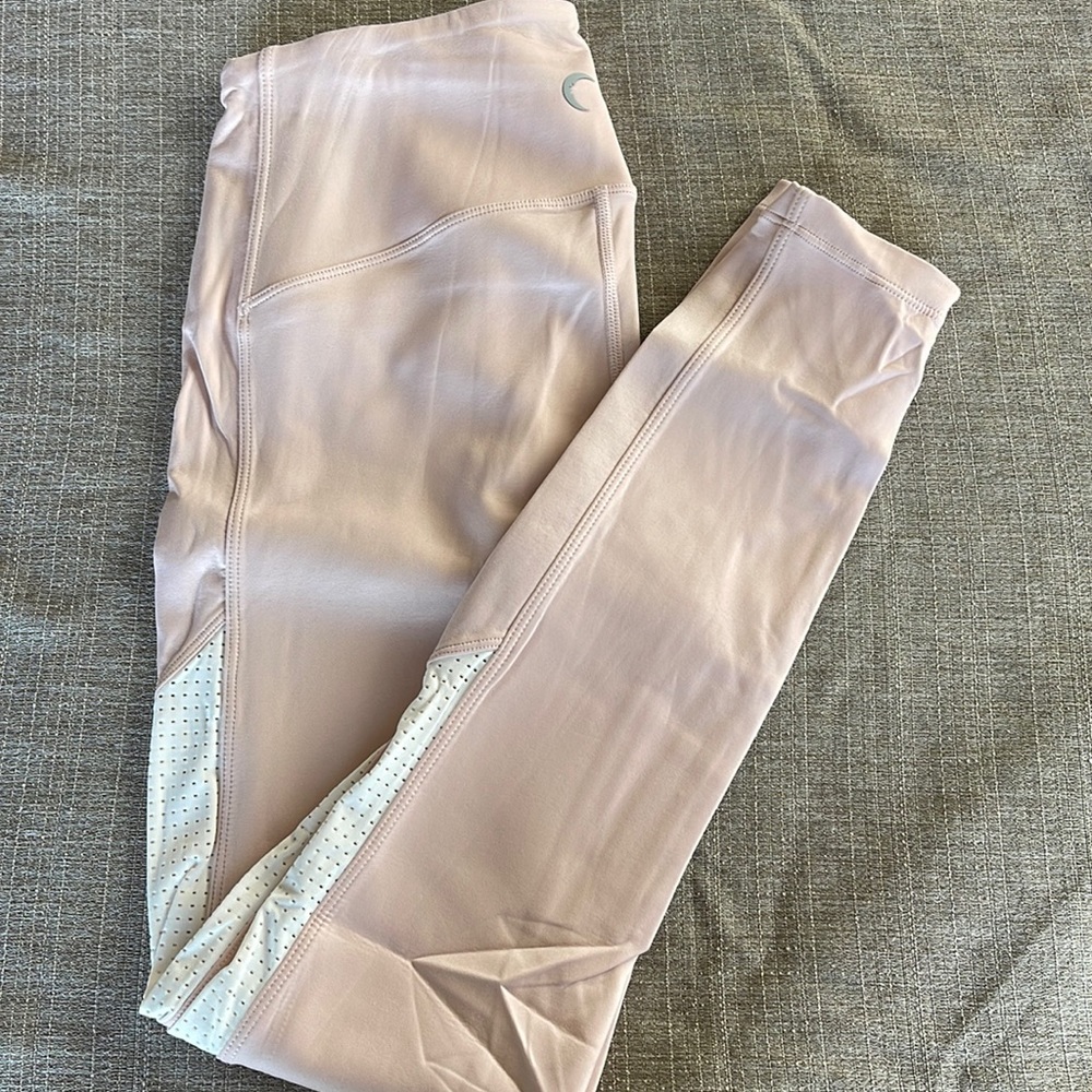 Zyia leggings